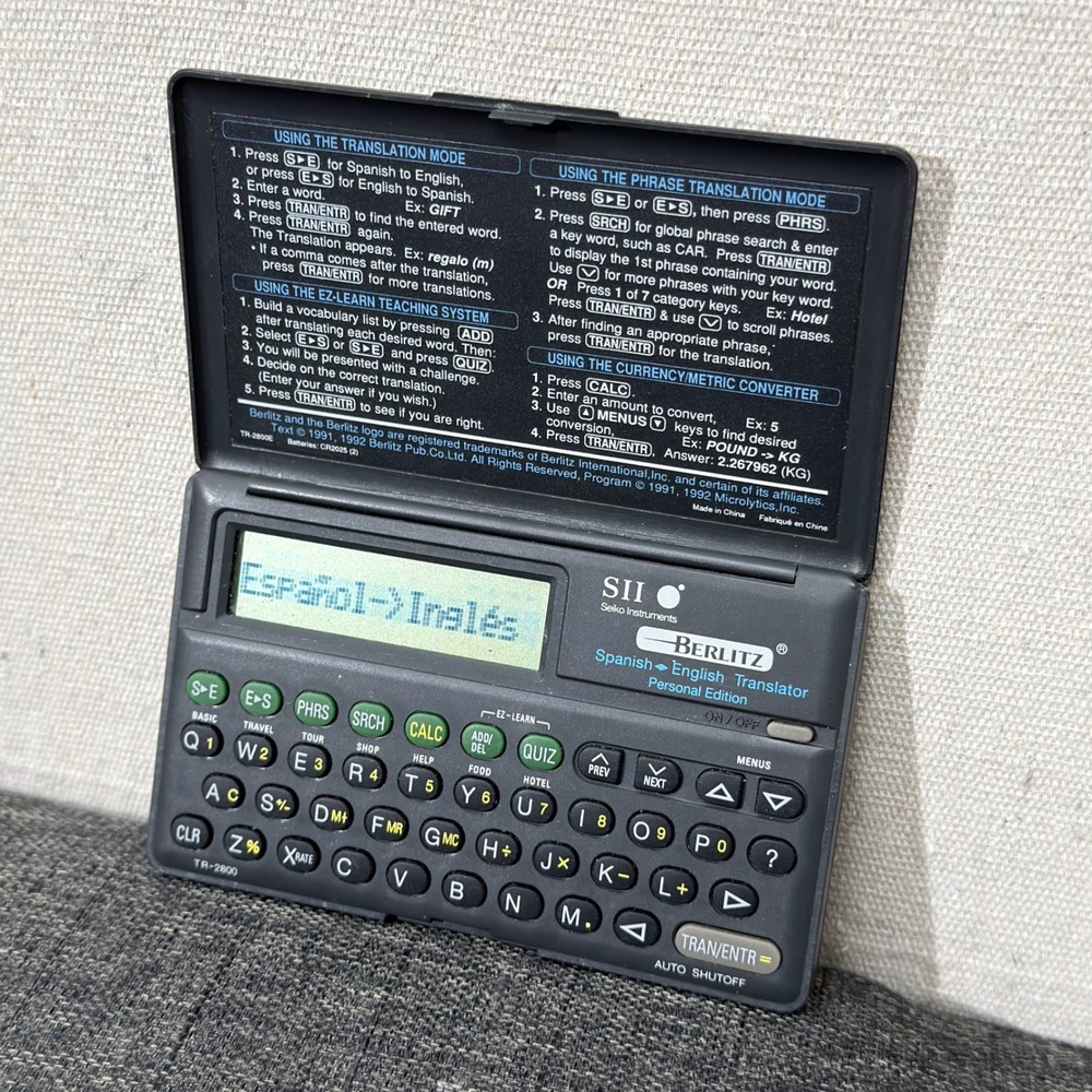 Seiko SII Berlitz Spanish English Translator TR-2800 Gray Handheld Travel Device - Picture 5 of 8